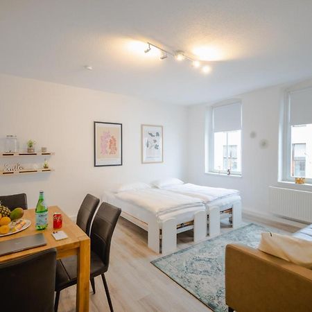 Ferienwohnung Laura In Gera Fuer Bis Zu 4 Personen - Neu Renoviert Exterior foto