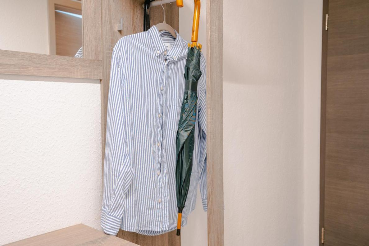 Ferienwohnung Laura In Gera Fuer Bis Zu 4 Personen - Neu Renoviert Exterior foto