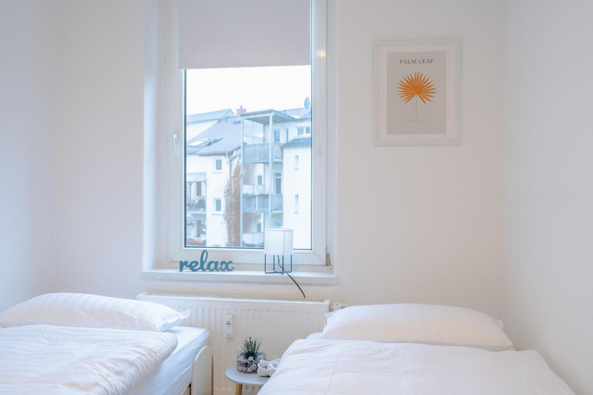 Ferienwohnung Laura In Gera Fuer Bis Zu 4 Personen - Neu Renoviert Exterior foto