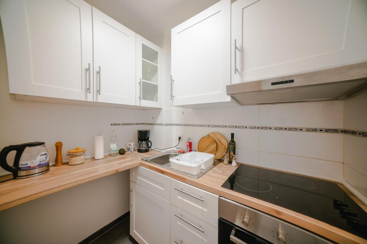 Ferienwohnung Laura In Gera Fuer Bis Zu 4 Personen - Neu Renoviert Exterior foto